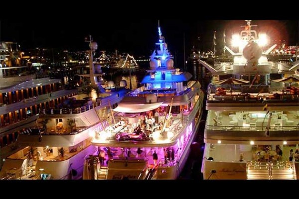 Monaco Yacht Charter - Grand Prix